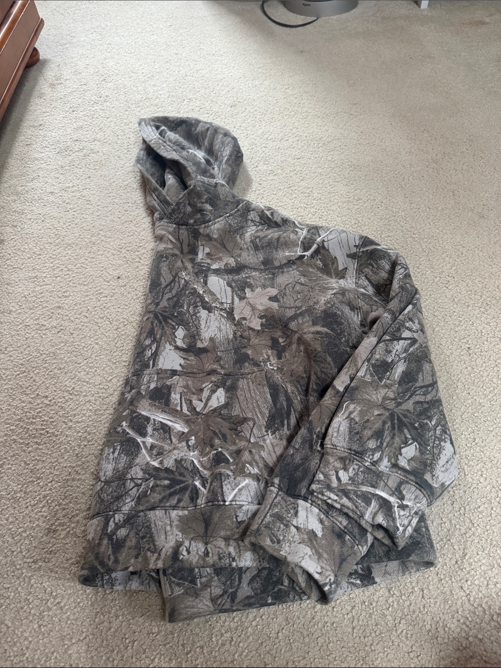 Hollister Women's Camo Hoodie in Gray and Brown